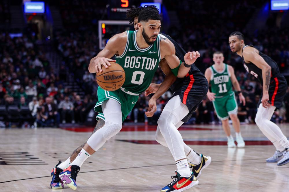 队凤毛麟角 队凤毛麟角