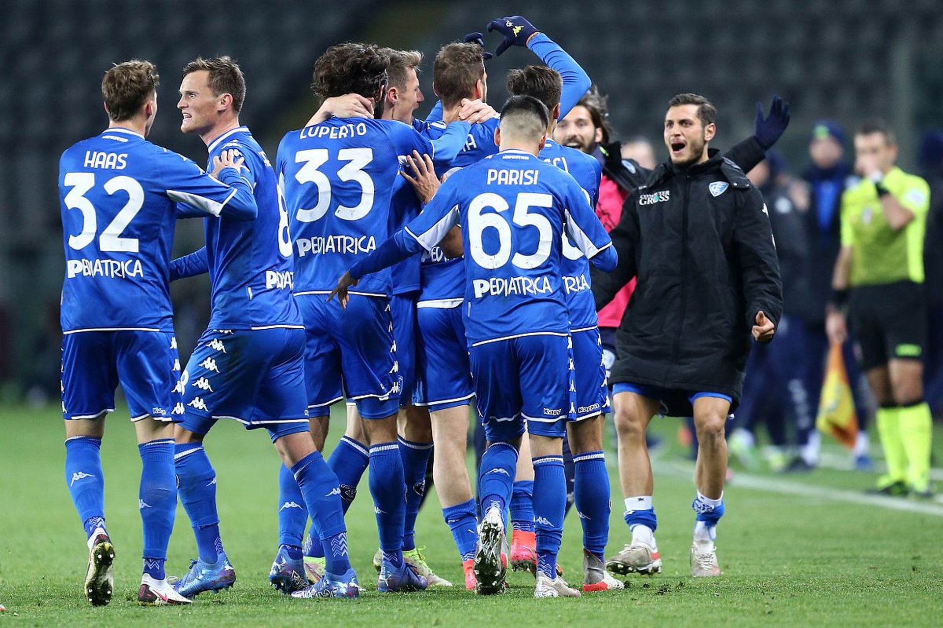 赖斯任意球 赖斯任意球