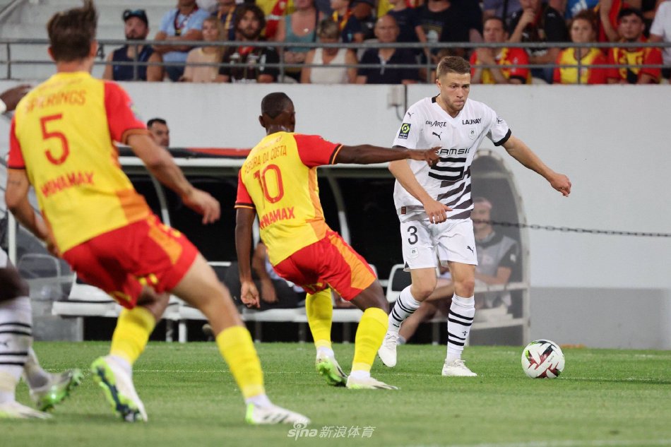 以年轻人为 以年轻人为